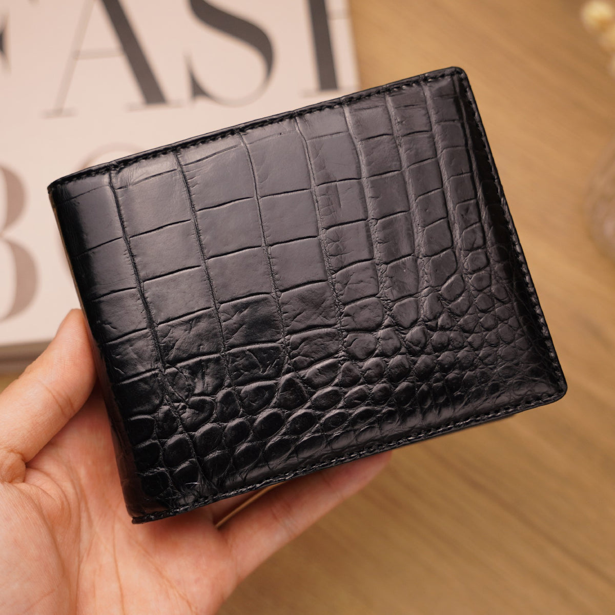 Mens Alligator Billfold Wallet in Black