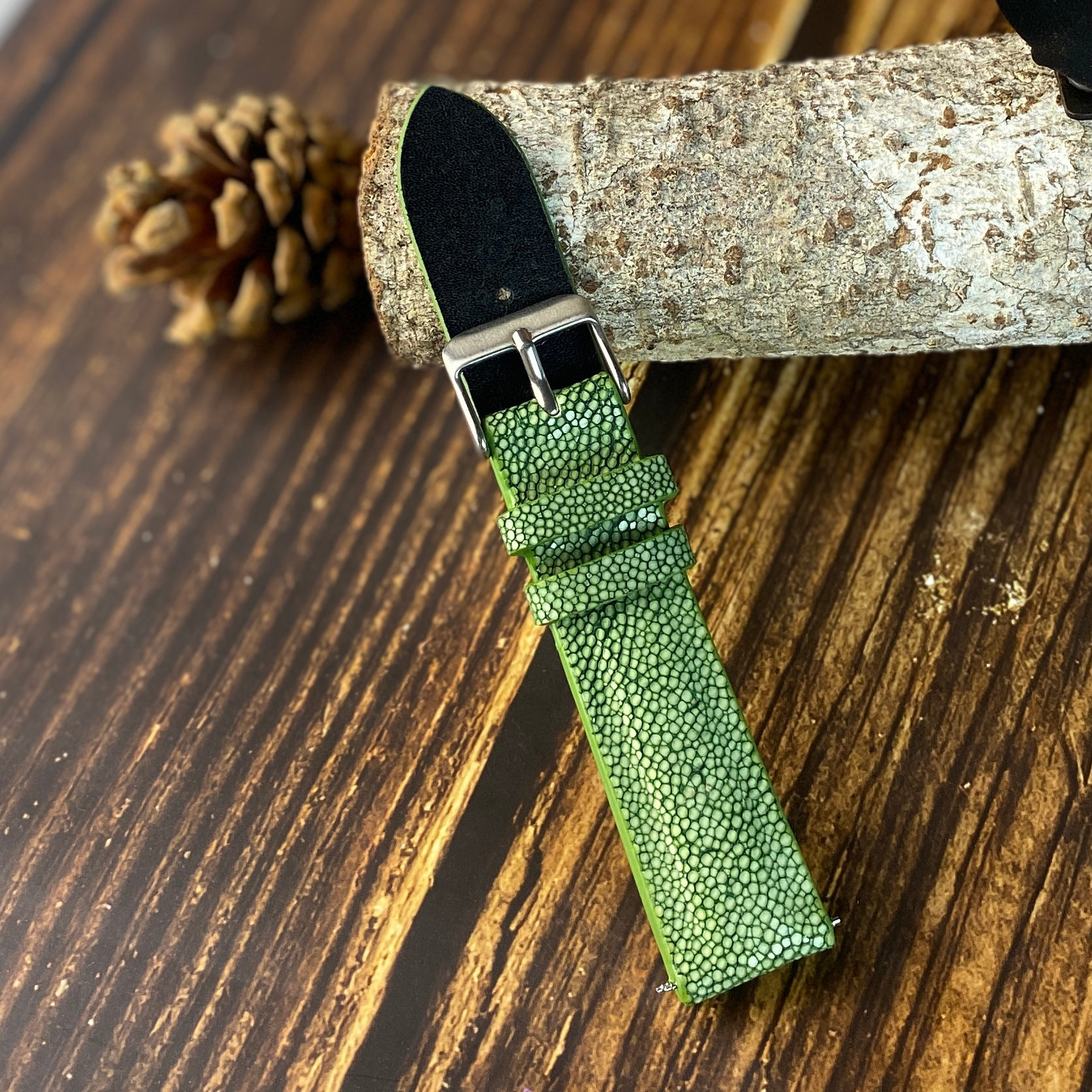 Green Stingray Leather Watch Band For Men Replacement Wristwatch Strap | DH-67