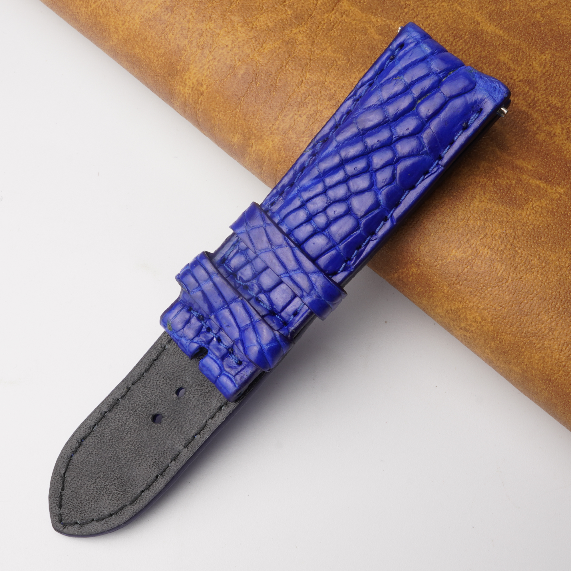 24mm Blue Unique Pattern Alligator Leather Watch Band For Men DH-50T
