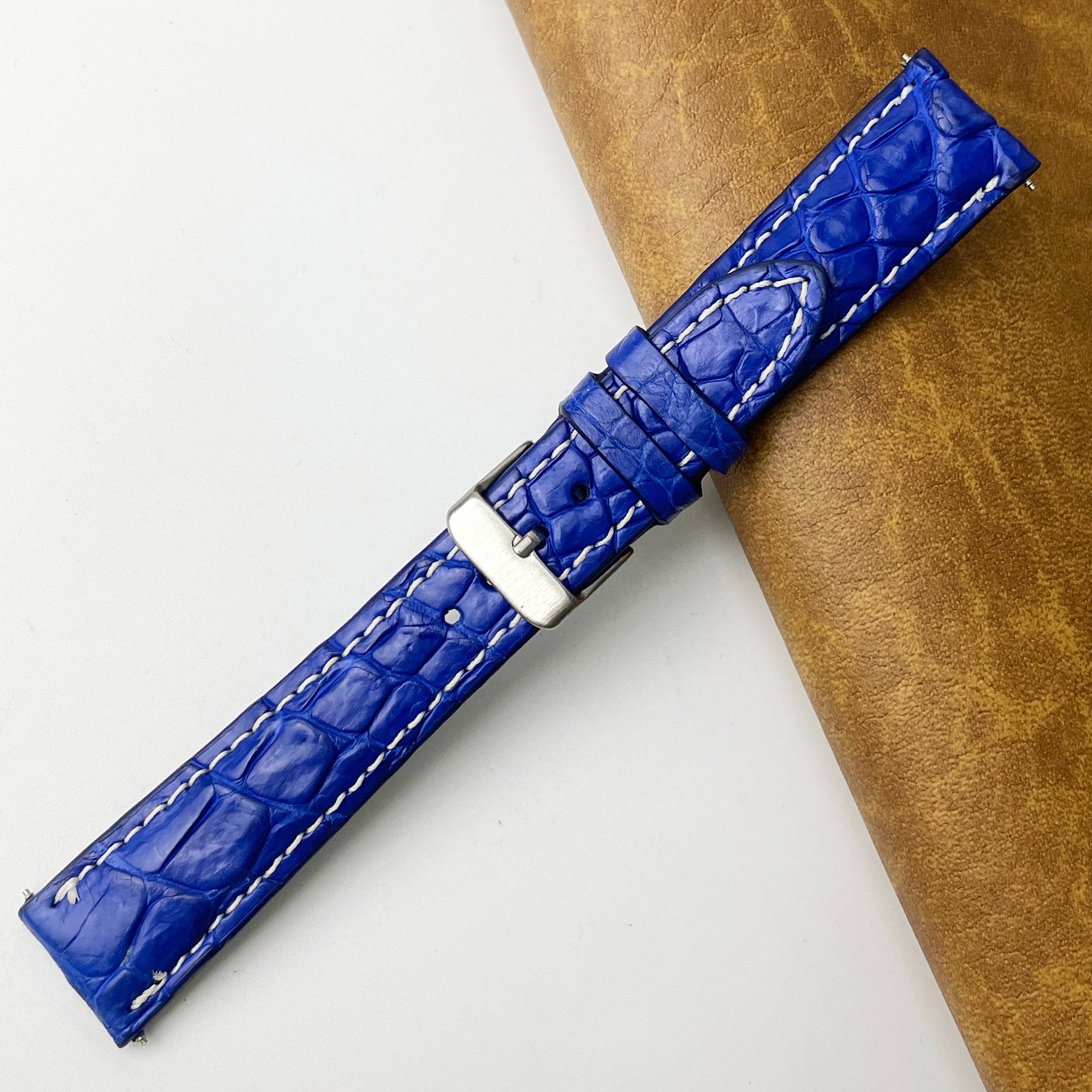 Blue Unique Texture White Stitching Alligator Leather Watch Band For Men