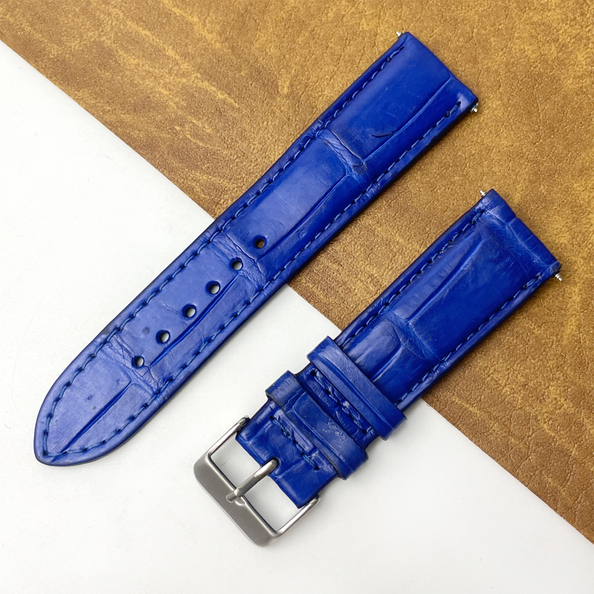 Blue Unique Texture Alligator Watch Band For Men 