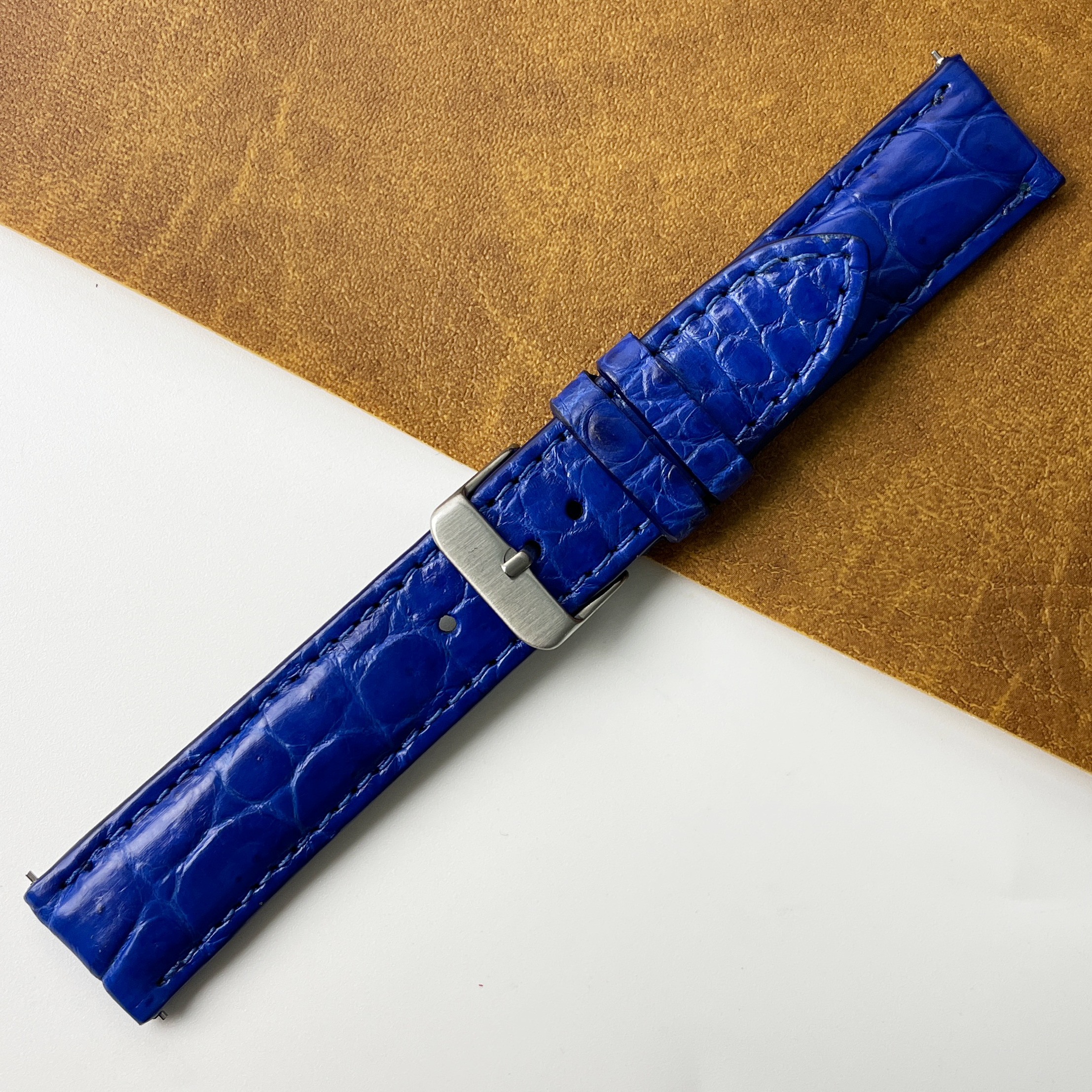 Blue Unique Texture Alligator Leather Watch Strap For Men