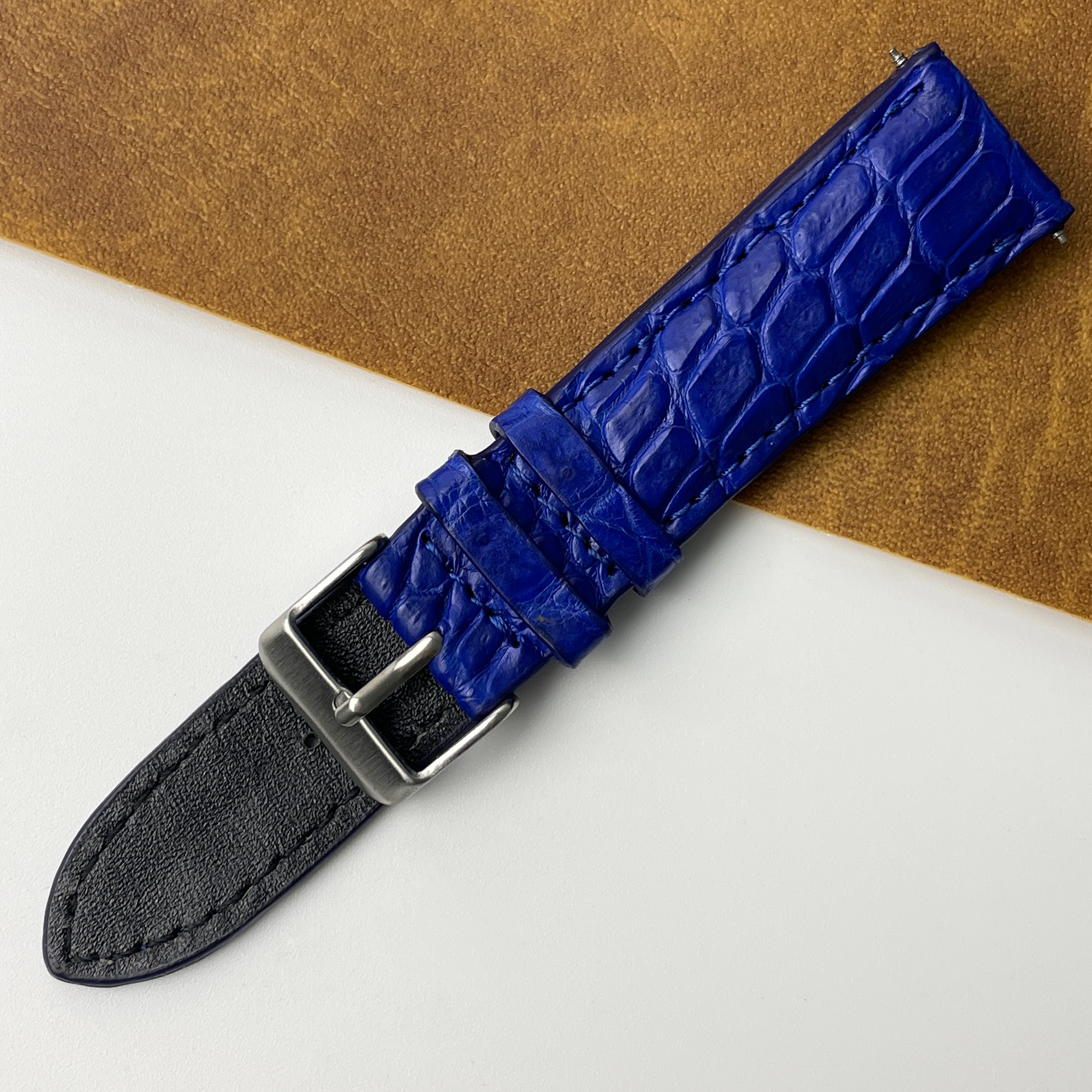 Blue Unique Texture Alligator Leather Watch Band For Men