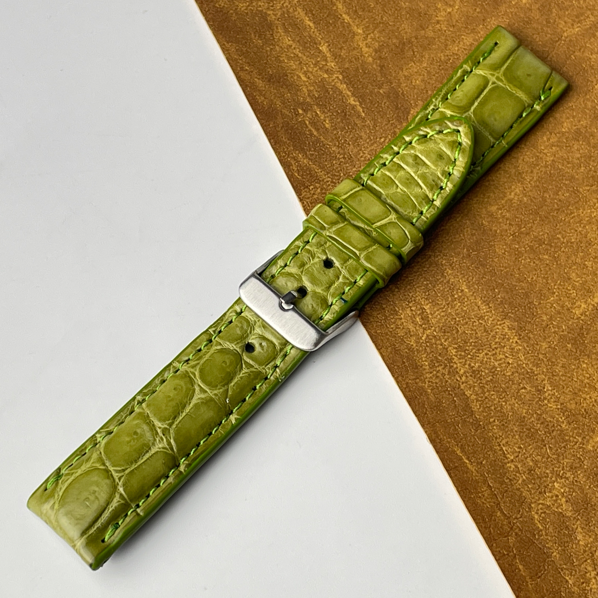 22mm Green Unique Pattern Alligator Leather Watch Strap For Men DH-223-E