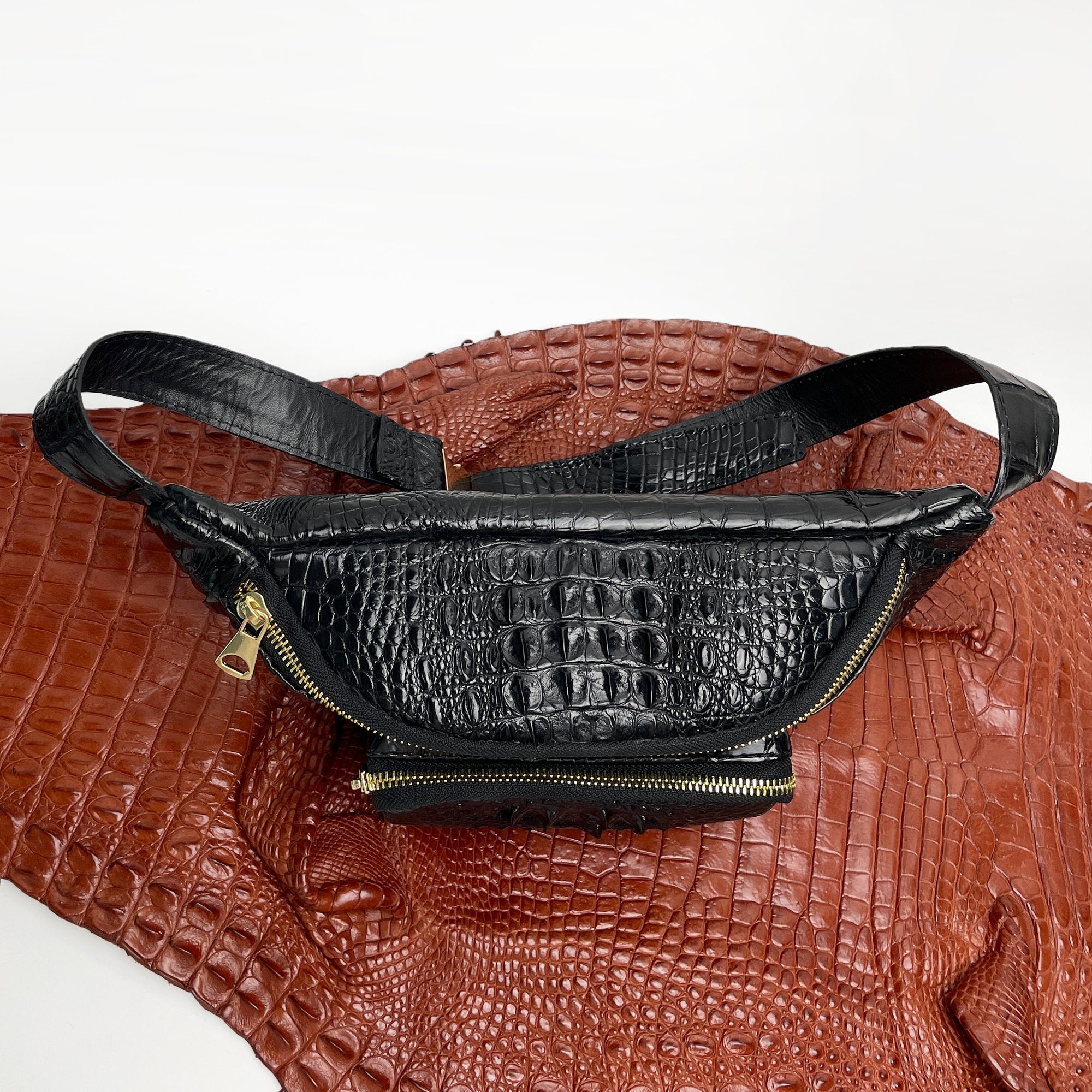Alligator Men‘s Leather Waistbag, Leather Fanny Pack, Minimalist Fanny Belt Bag, Motorcycle Chest Bag Christmas Gift For Men - Vinacreations