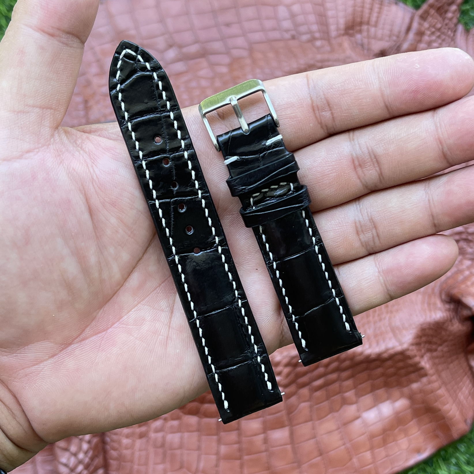 Hand Stitching Black Alligator Watch Strap DH-154