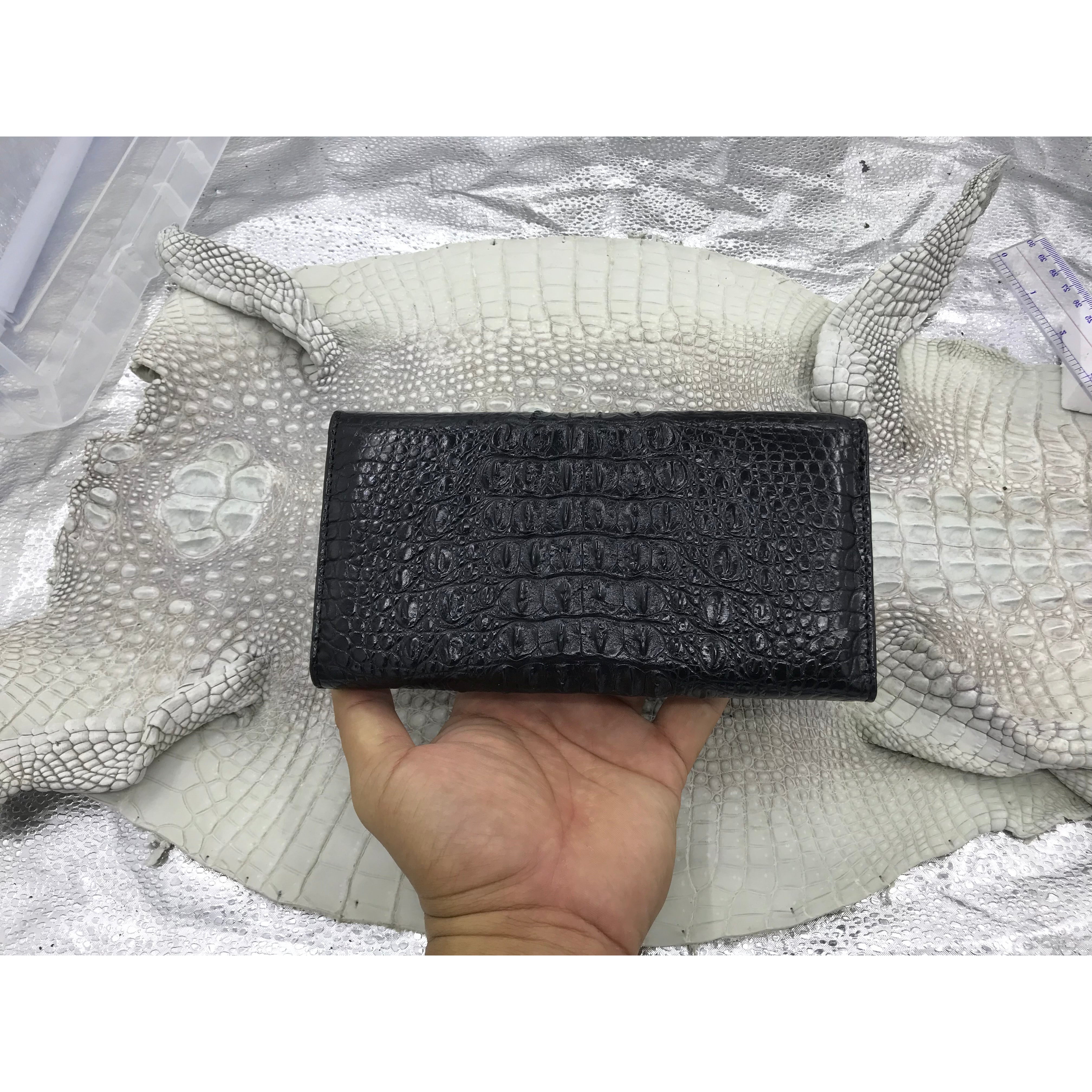 Black Women's Long Purse Wallet Alligator Leather Clutch Large Capacity Luxury Ladies Crocodile Wristlet Organizer RFID Blocking Wallet VINU-03 - Vinacreations