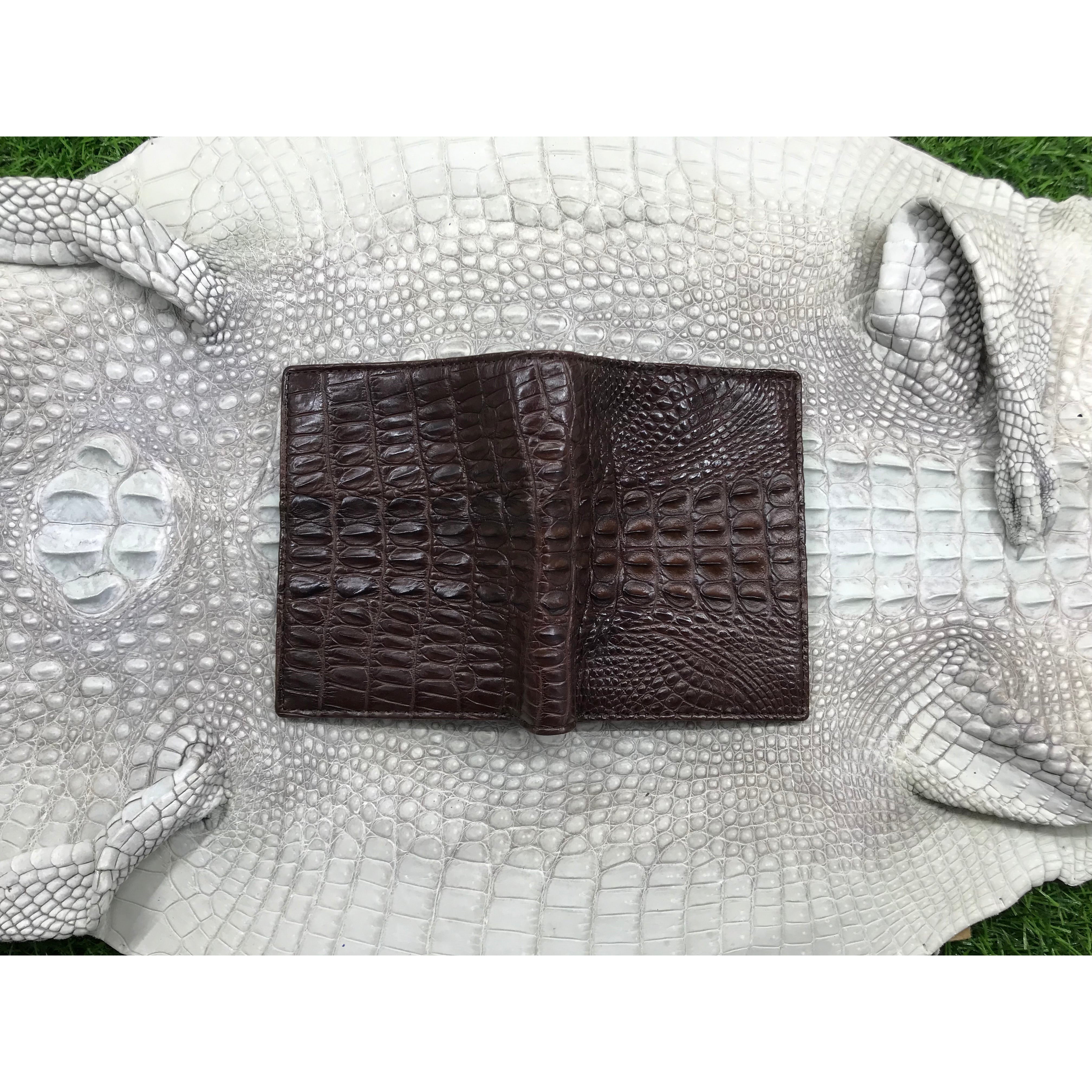 Dark Brown Alligator Skin Bifold Vertical Wallet For Men | Handmade Crocodile Leather Wallet RFID Blocking | VL5685 - Vinacreations