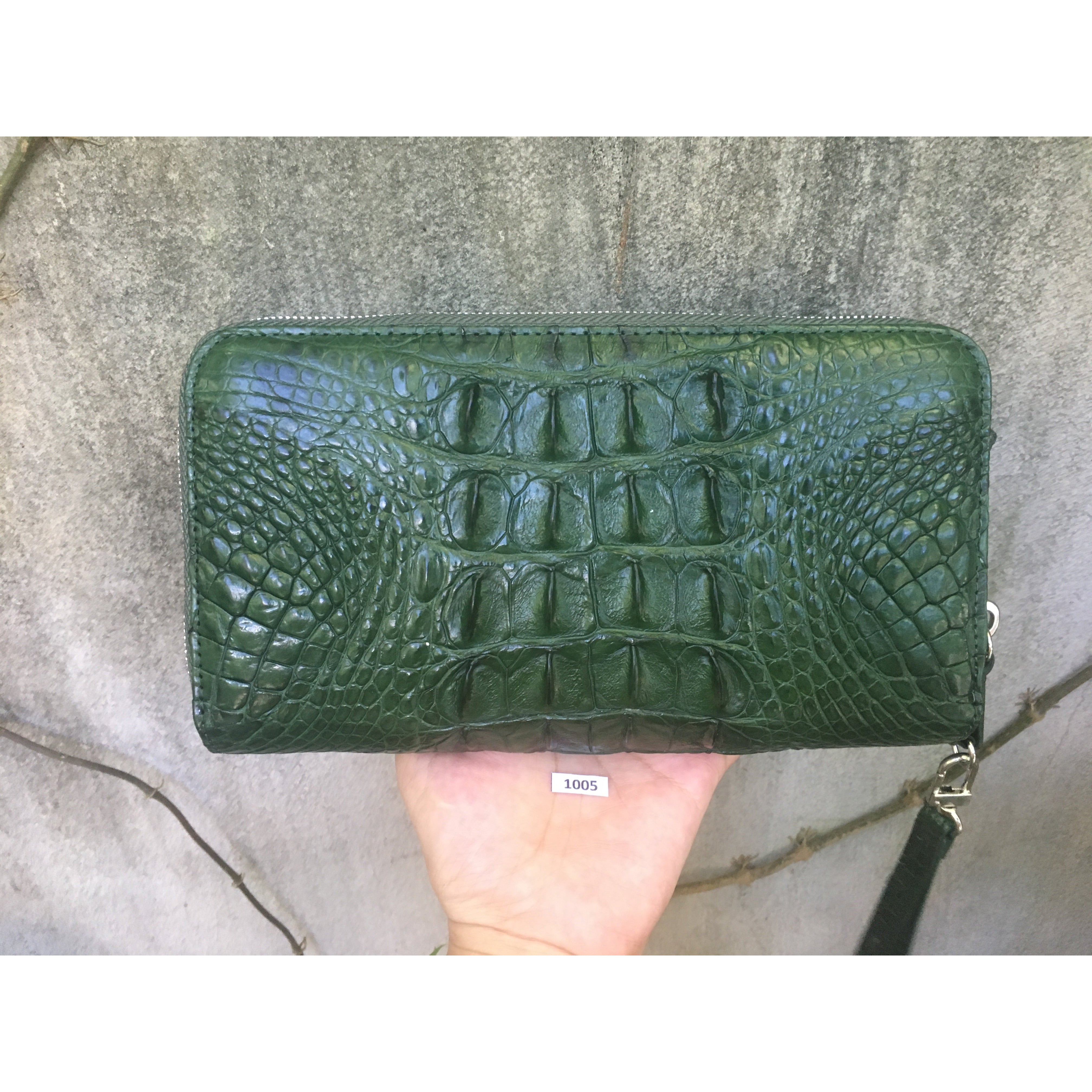 Green Women's Long Purse Wallet Alligator Leather Clutch Large Capacity Luxury Ladies Crocodile Wristlet Organizer RFID Blocking Wallet VINU-17 - Vinacreations