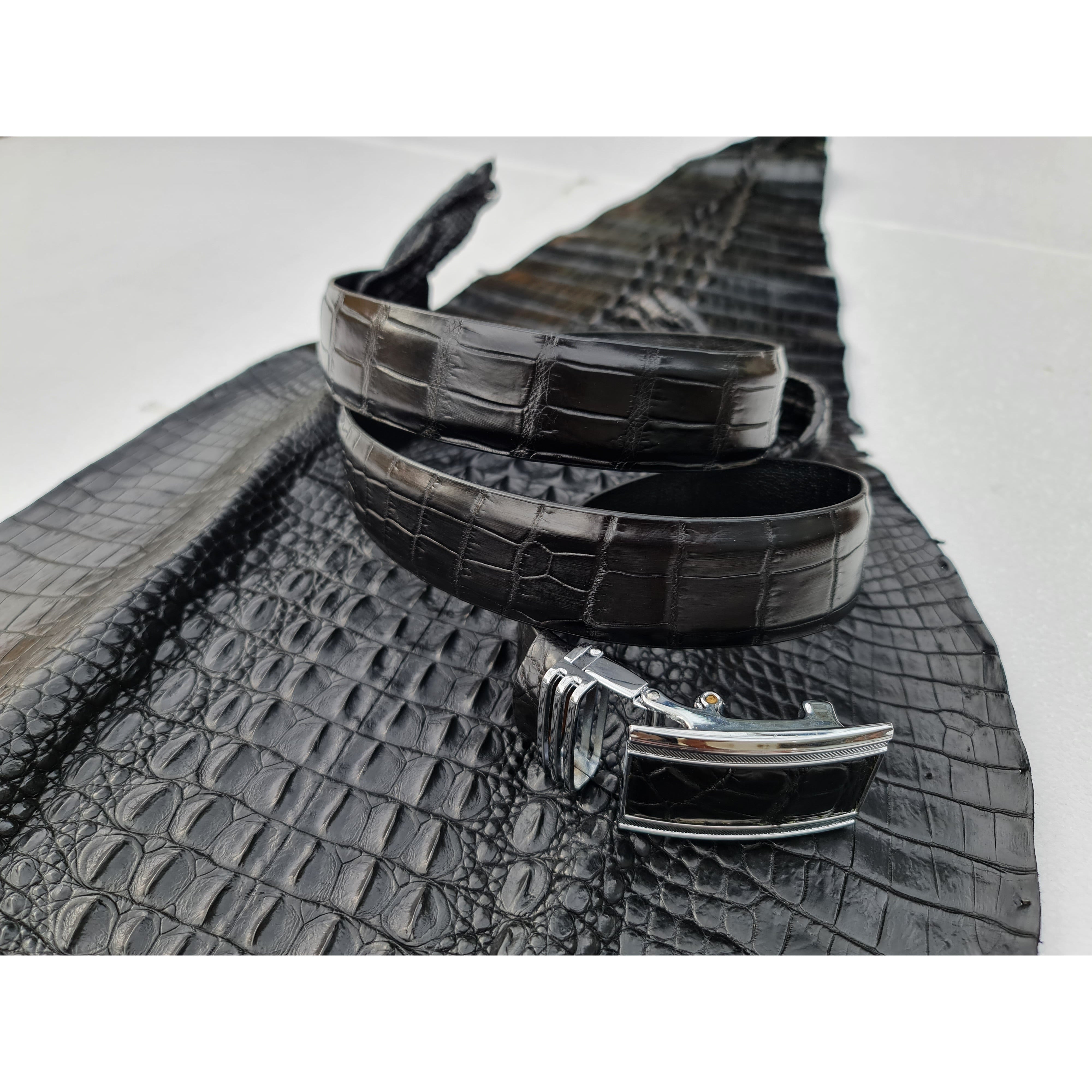 Vintage Black Alligator Belt For Men With Automatic Buckle | BE-BLA-01 - Vinacreations